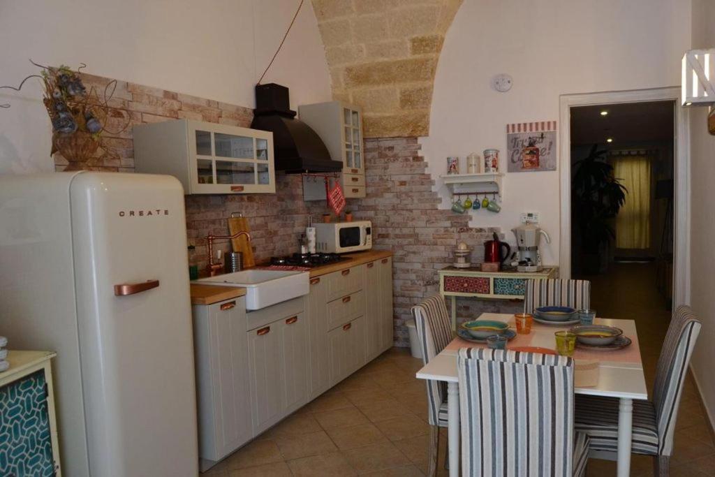Apartamento Casa Melania Bríndisi Exterior foto